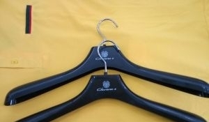 95成新二手衣架低價(jià)轉(zhuǎn)讓,只要1元! -深圳南山區(qū)日用品
